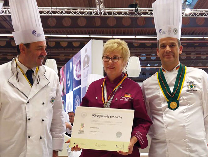 Foto von Petra Bittner, Obst- und Gemüse-Schnitzerin, Ahrensfelde